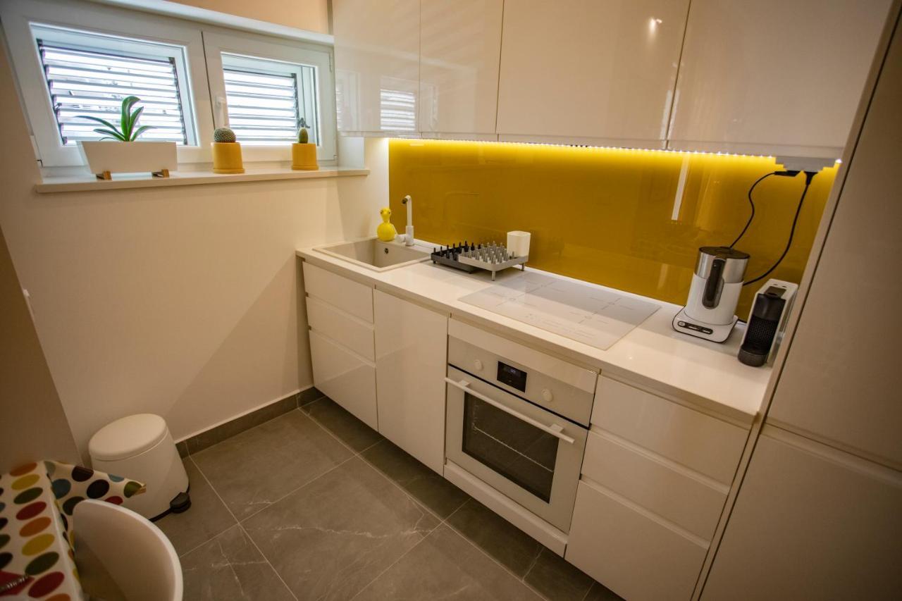 Nook Bb Apartment Split Ngoại thất bức ảnh